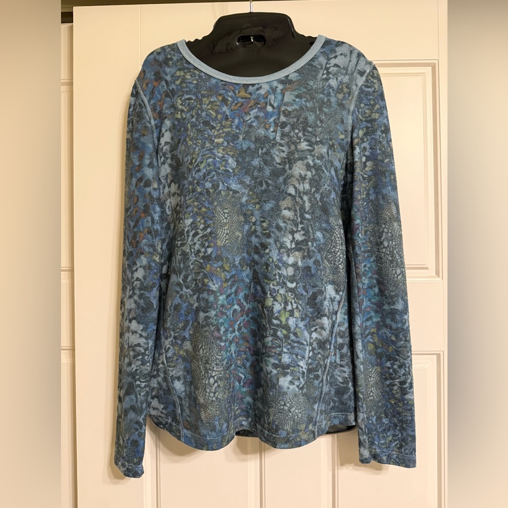 Stone Flowers Multicolor Patterned Top - Medium - image 1